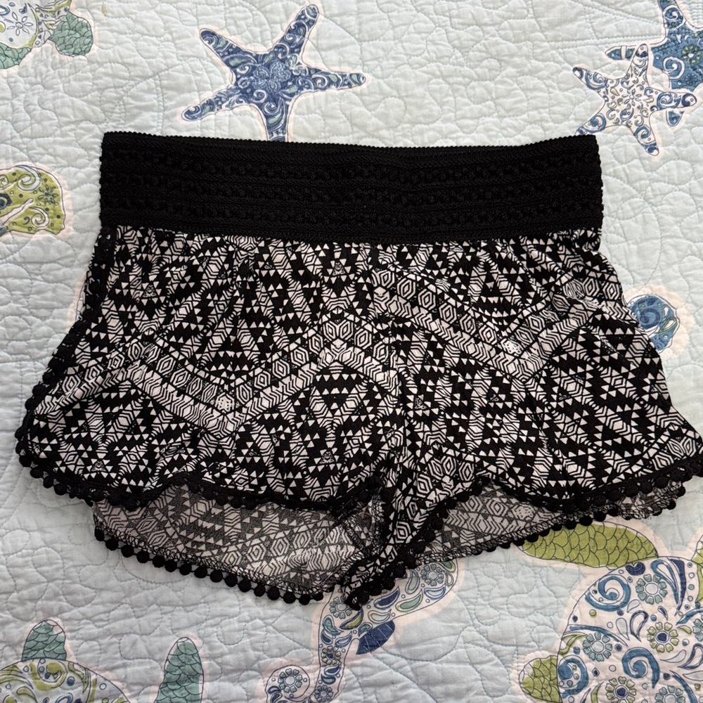 No Boundaries Black and White Geometric Lace Shorts